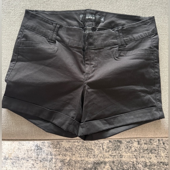 Torrid High Waist Black Shorts - Picture 3 of 3